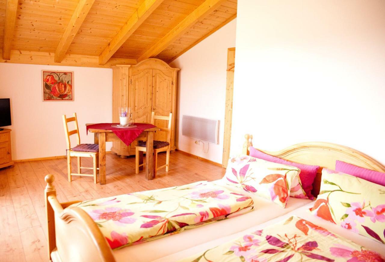 Hotel Topfit-Freizeitpark à Freinberg Extérieur photo