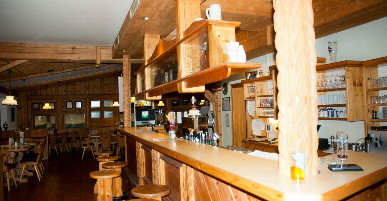 Hotel Topfit-Freizeitpark à Freinberg Extérieur photo