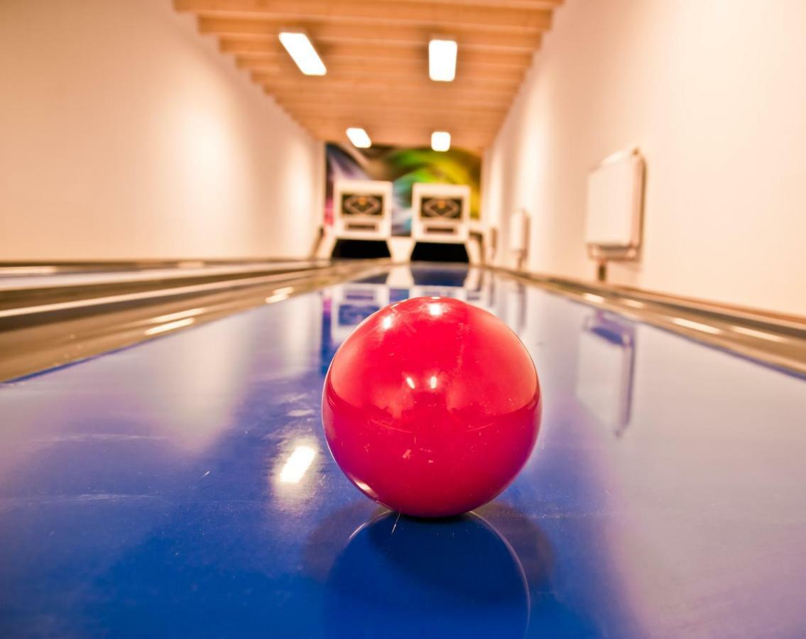 Hotel Topfit-Freizeitpark à Freinberg Extérieur photo