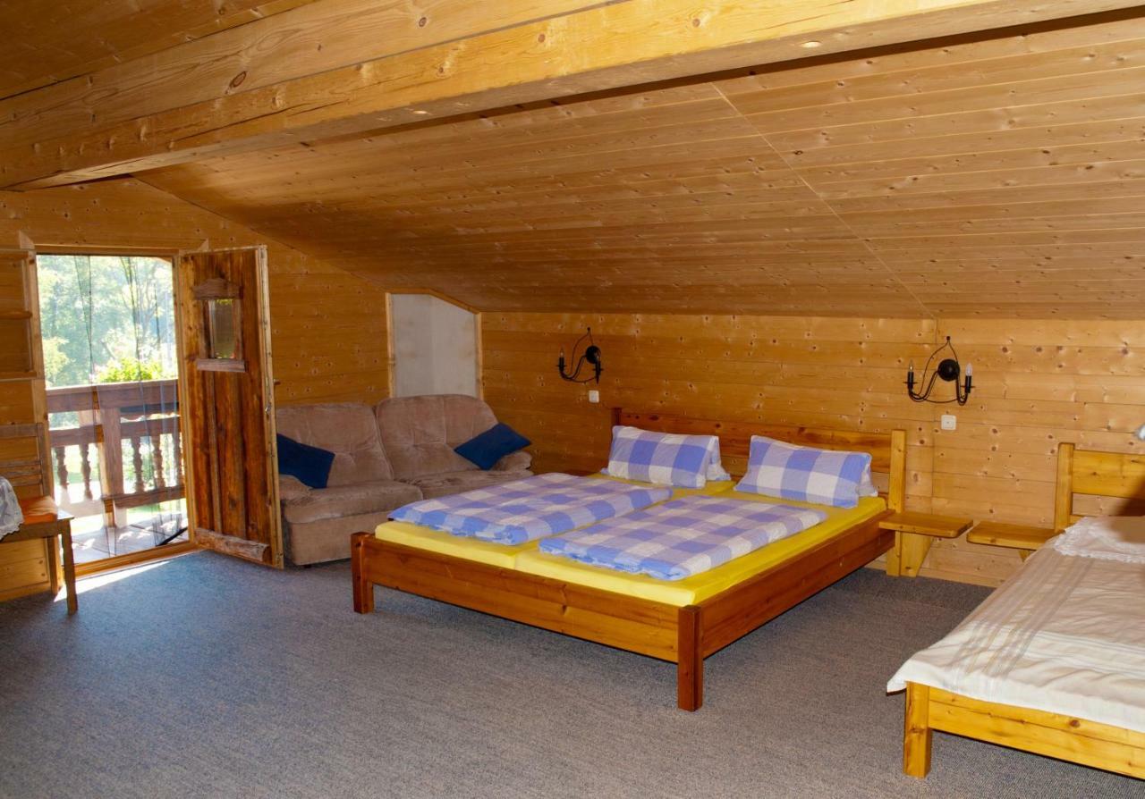 Hotel Topfit-Freizeitpark à Freinberg Extérieur photo