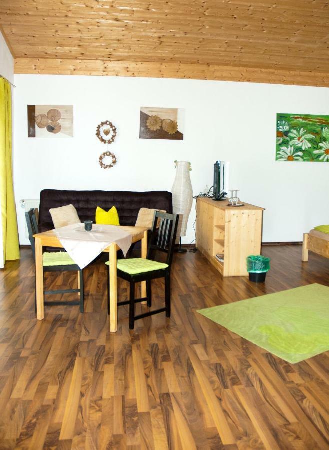 Hotel Topfit-Freizeitpark à Freinberg Extérieur photo