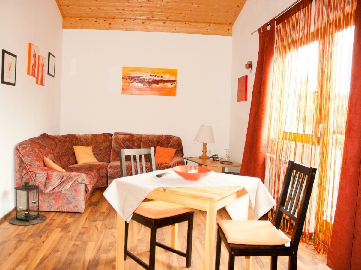 Hotel Topfit-Freizeitpark à Freinberg Extérieur photo